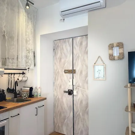 Apartamento Acasadiimma - Monolocale Design Navigli - Duomo A 10 Minuti - San Siro - Bocconi