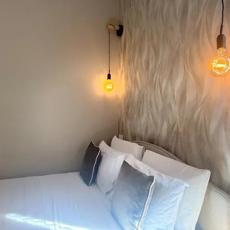 Apartamento Acasadiimma - Monolocale Design Navigli - Duomo A 10 Minuti - San Siro - Bocconi